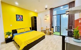 Orange House Apartment